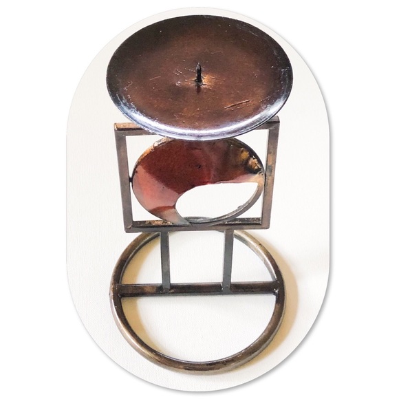 Metal Pillar Candle Holder - Picture 4 of 5